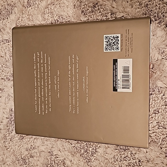 COPY - Lauren Conrad Style & Beauty hardcover books fashion coffee table - Picture 5 of 8